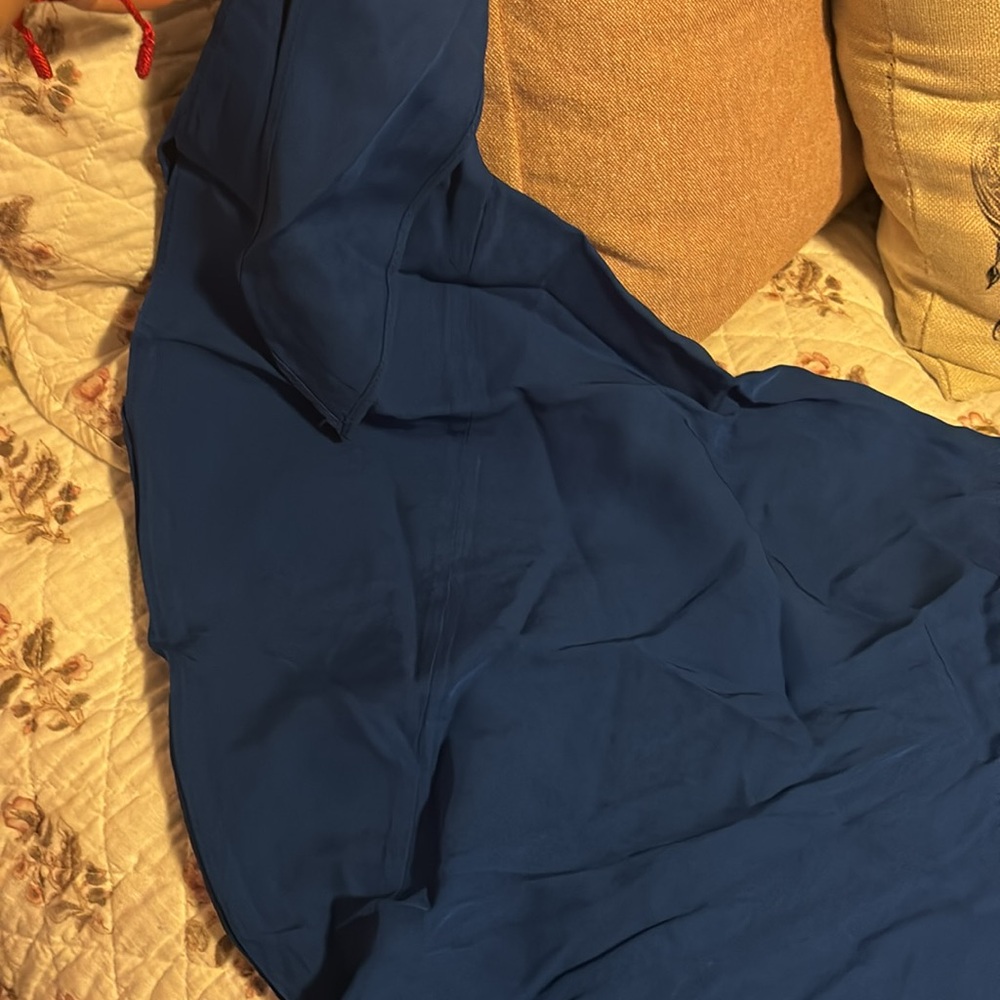 Medium - Picture 2 of 3